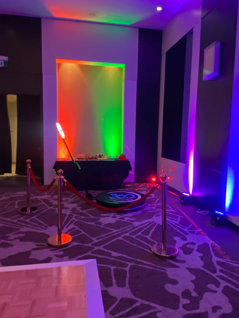 360 video booth for celebrations and events